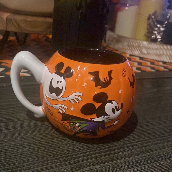 Walt Disney World Mickey’s not so scary Halloween party mug Mickey Mouse Minnie - Picture 4 of 5